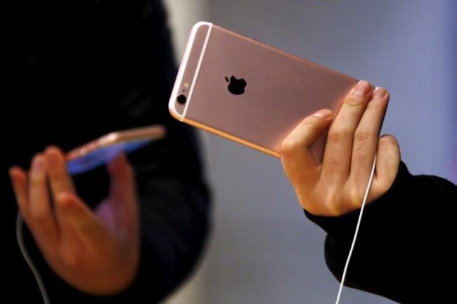 Патенты компании указывают на корпус iPhone 7 выполненного из “Жидкого металла” и стекла