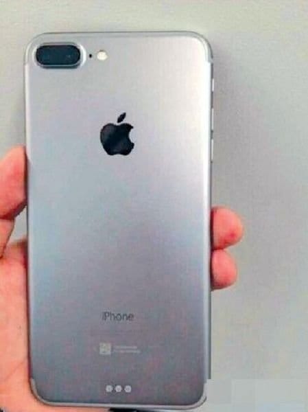 Первое предполагаемое фото iPhone 7 Plus демонстрирует спаренную камеру