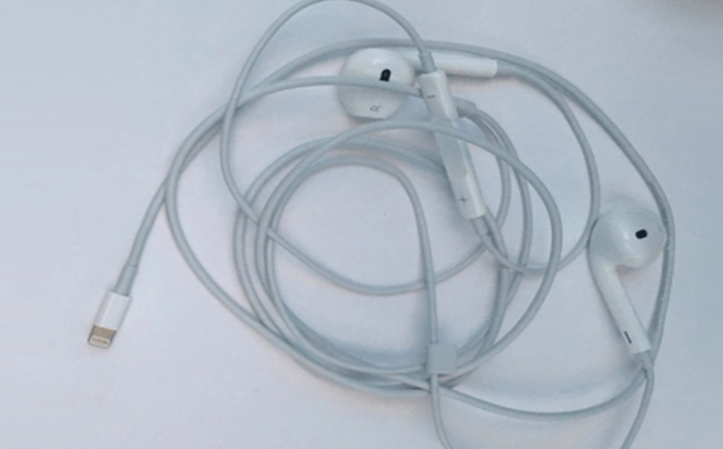 Произошла утечка фото Apple EarPods с Lightning-коннектором
