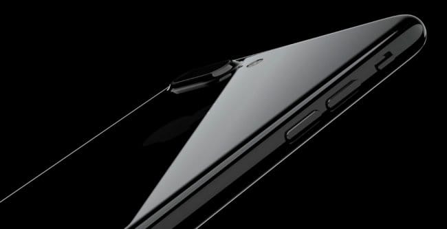 Новый глянцевый черный цвет iPhone 7 и iPhone 7 Plus не будет дешевым