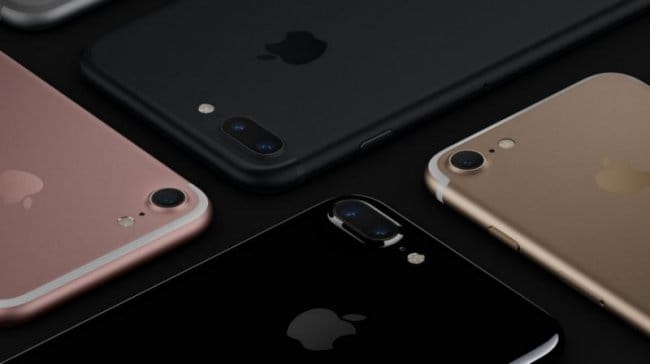 Что будет с iPhone 7 и iPhone 7 Plus, если они упадут на твердую поверхность