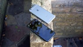 Премиум-версия iPhone 8 получит беспроводную зарядку